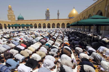 صلاة الجمعة - مسجد الكوفة 